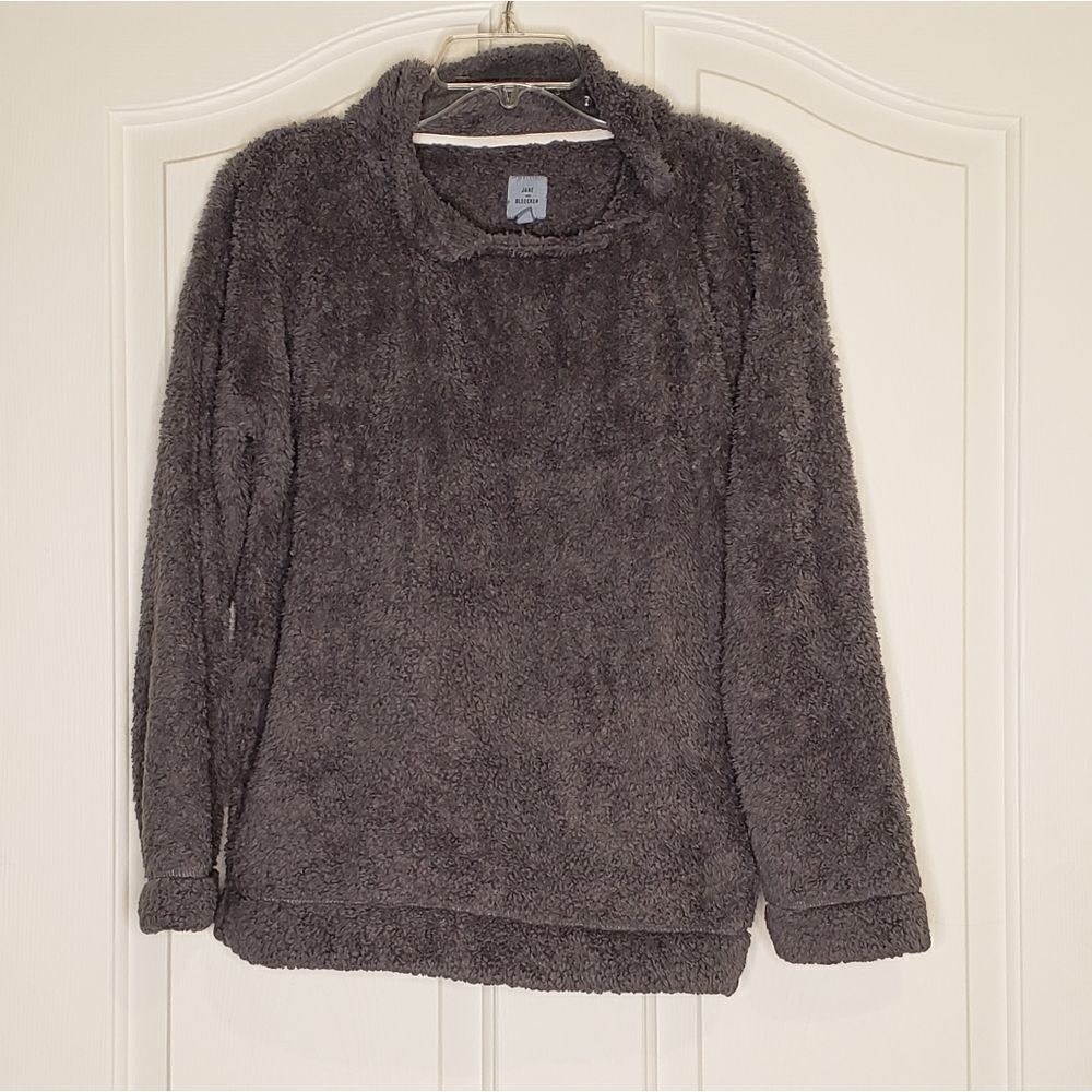 Jane & Bleecker Pullover - Picture 2 of 6